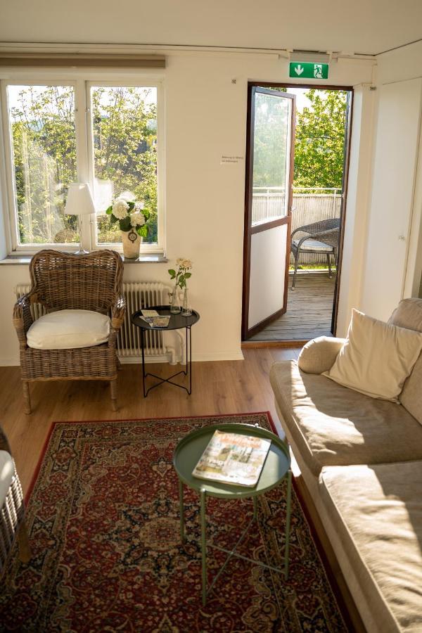 Svabesholms Kungsgards B&B Och Pensionat Stenshuvud Kivik Eksteriør bilde